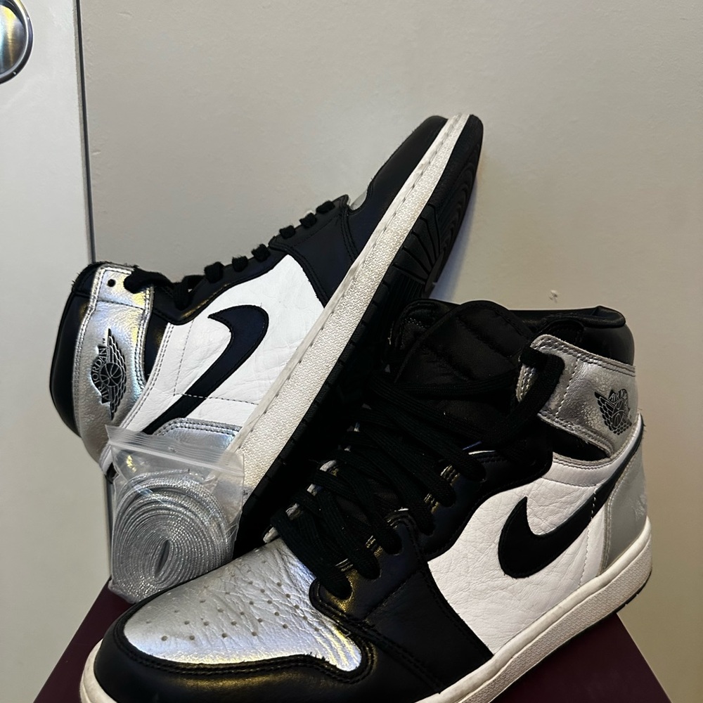 Jordan silver toe 1 high